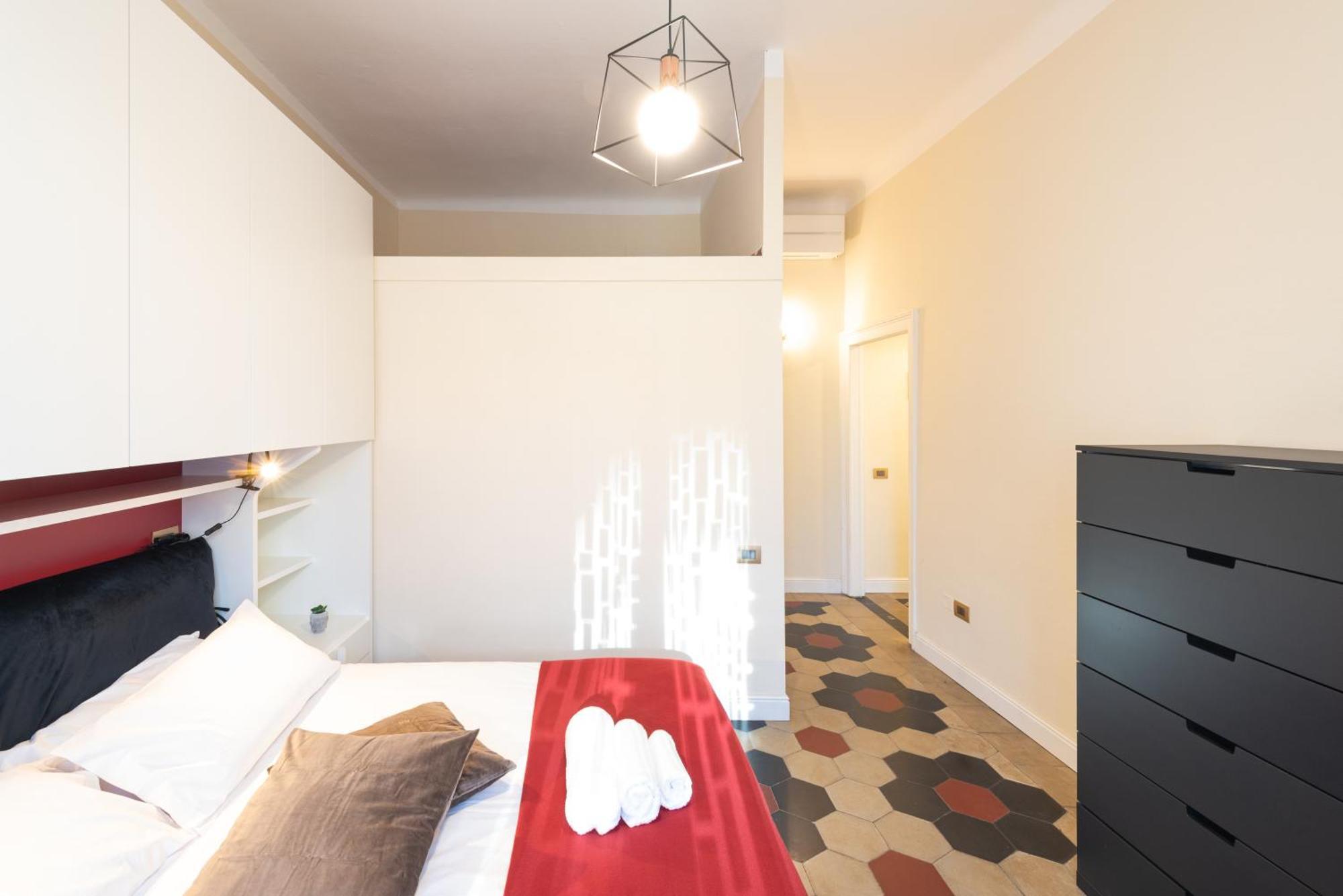 10' Duomo & Station Large Apartment Mailand