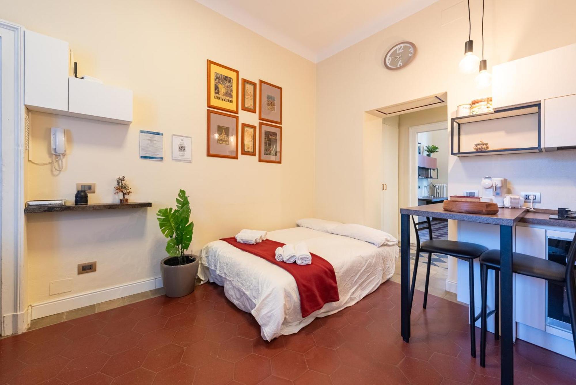 Apartment 10' Duomo & Station Large Mailand